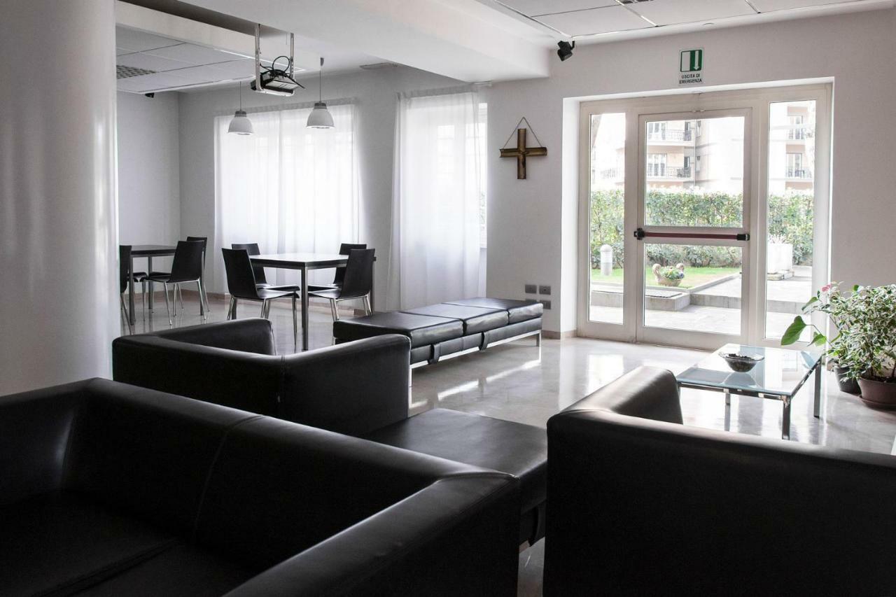 Preziosissimo Sangue Bed & Breakfast Roma Ngoại thất bức ảnh